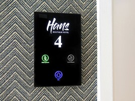 Comfort Double Room, 1 King Bed, City View | Pillowtop beds, minibar, in-room safe, desk