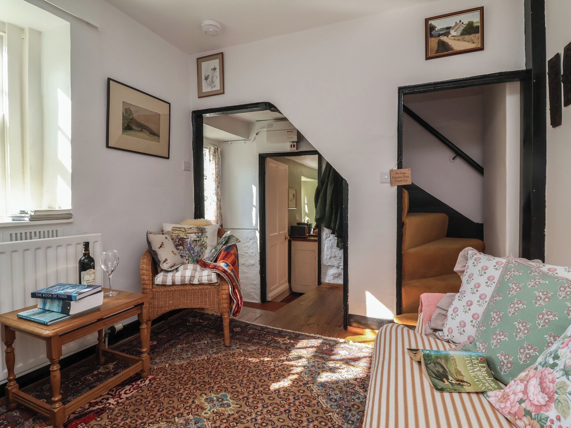 Cottage | Living area