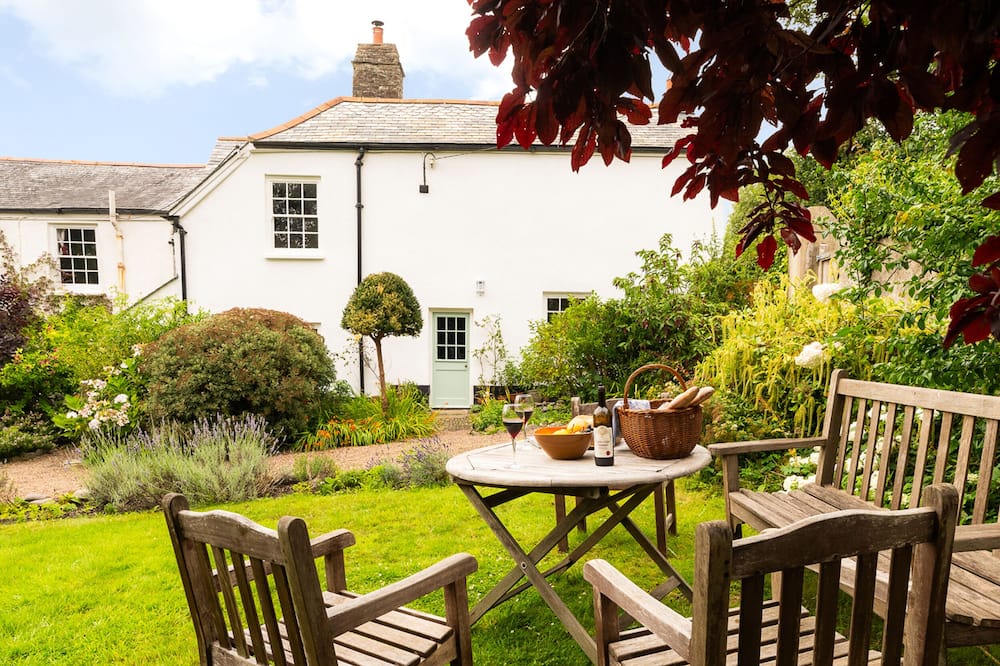 Blackbird Cottage Near Appledore - Westleigh