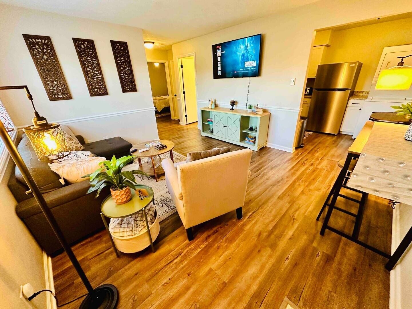 !! NEW Unit 20, Downtown Condo, 2br/1ba walking distance to Centre college 