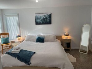 4 chambres, fer et planche à repasser, lit parapluie, Wi-Fi gratuit