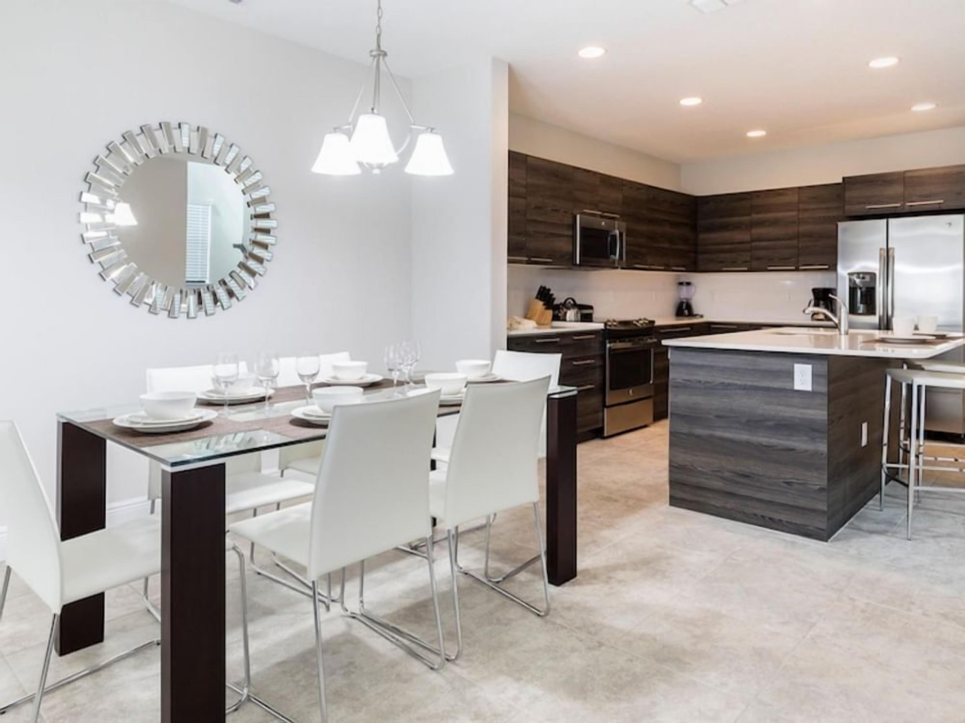 Modern 3 Bed Town Home at Balmoral Resort-3SLTTH1