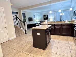 Interior - Cozy Family Town Home Close to Disney (Davenport)