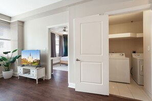 1 soverom, strykejern/-brett, wi-fi og sengetøy