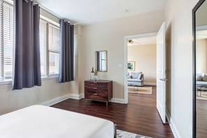 1 Schlafzimmer, Bügeleisen/Bügelbrett, WLAN, Bettwäsche