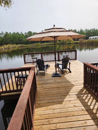 Cattail Cottage - Pet Friendly - Fully fenced - 30 mins to Savannah!!!