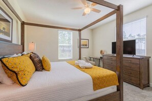 5 chambres, fer et planche à repasser, Wi-Fi, draps fournis