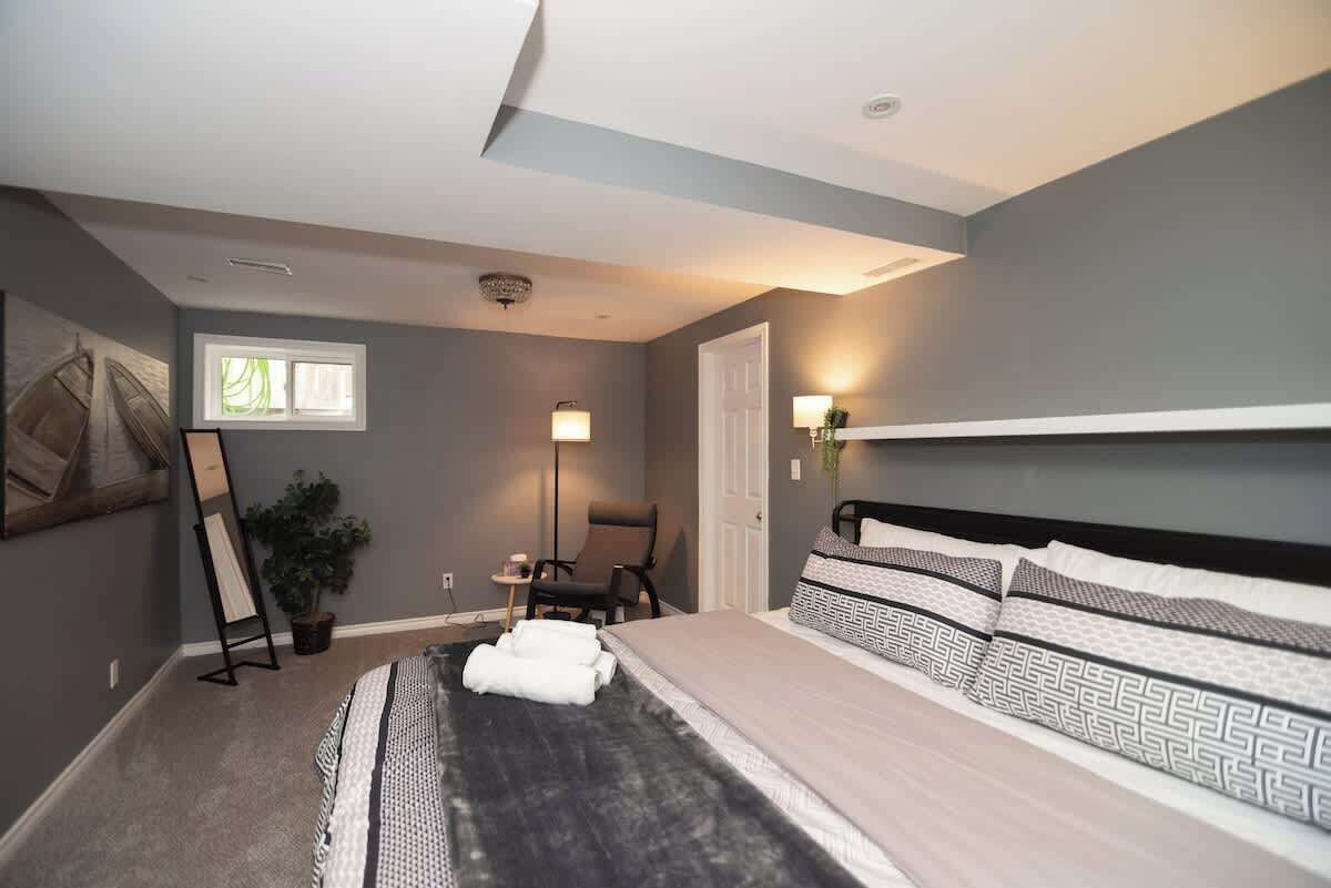 3 bedrooms, iron/ironing board, travel cot, WiFi