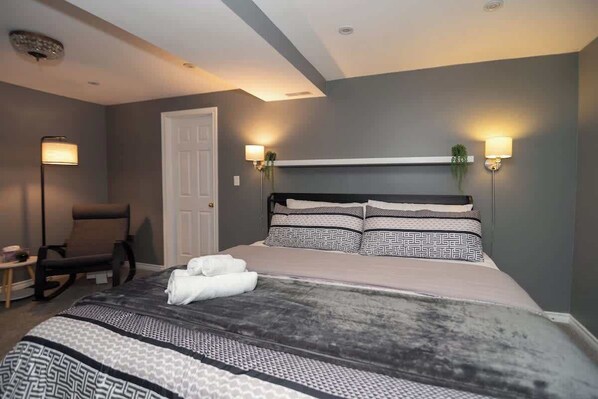 3 bedrooms, iron/ironing board, travel crib, WiFi