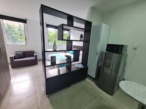 Suite | Safe på rommet, individuelt dekorert, individuelt innredet og skrivebord