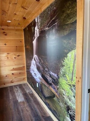 Interior - Whispering Woods_ Hot Tub _Waterfall _ Arcade _3 story Cabin (camton)