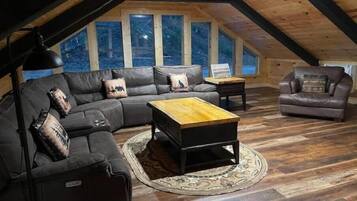 TV connectée, cheminée, jeux vidéo