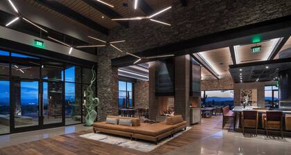 Mountain House Lodge at Sereno Canyon