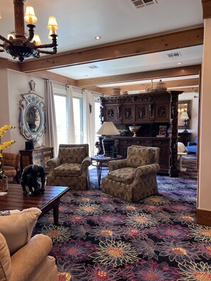 Interior - Castle middle apartment #2 ~ Villa del Sol! Sunset views-main basin Lake Travis! (Austin)