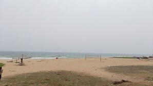 鄰近海灘