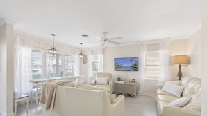 Living area - Beach House - Private Dock + Walk to the Beach (Holden Beach)