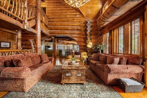 Smart TV, fireplace, video games, foosball - Rundlestone Ridge | 10-Person Hot Tub | Ski-In/Out (Panorama)
