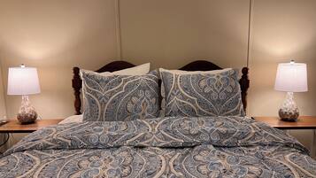 2 bedrooms, bed sheets