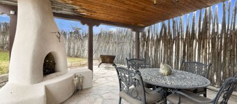 Cactus Rose - Enjoy wildlife and mountain views close to downtown Alpine