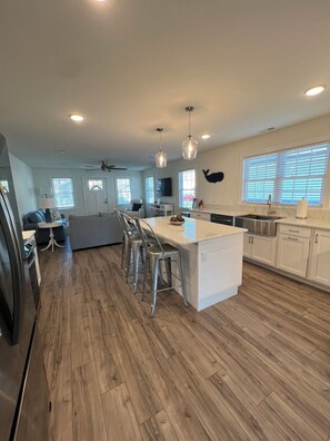 Interior - New!! Enjoy the Most Spectacular Sunsets in Cape May County! Dog friendly! (Villas)