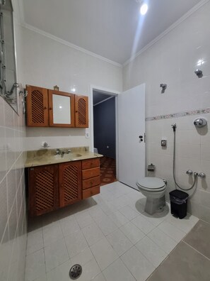 Eenvoudige suite | Badkamer | Handdoeken