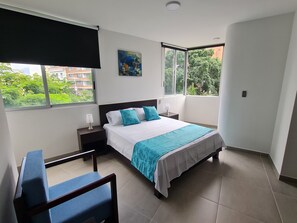 In-room safe, individually decorated, individually furnished, desk - 404 Moderno Aparta-Suite en Versalles Tipo Loft - Cali Tower Suites & Lofts (Cali)