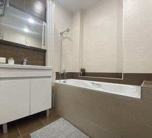 Bathroom - Apartment Home Apart Minsk Zaharova 24 (Minsk)