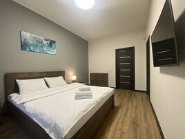 公寓, 城市景观 | 1 多间卧室、遮光窗帘、熨斗/熨衣板、免费 WiFi