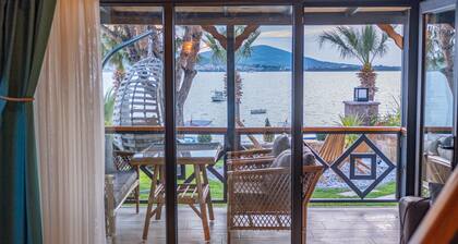 AYVALIK TRİNGO BUNGALOV