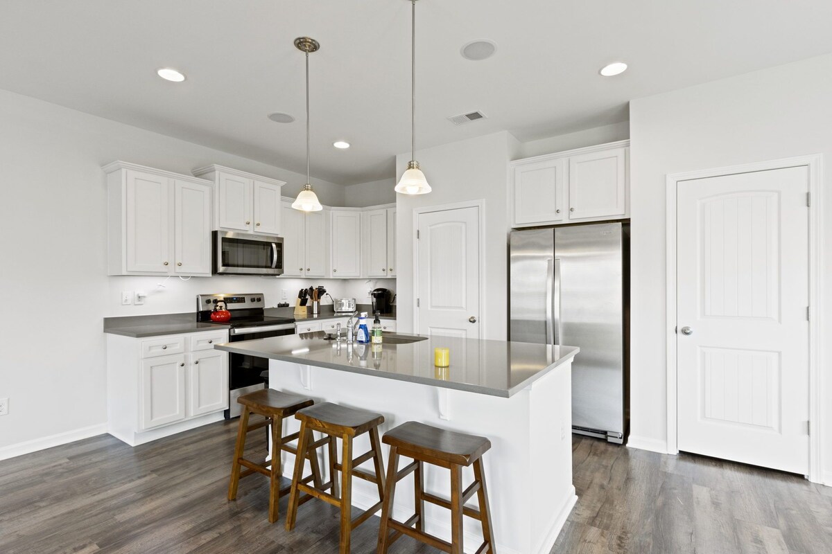 Photo 11 of Park Place Townes: Pet-Friendly Monthly Rental