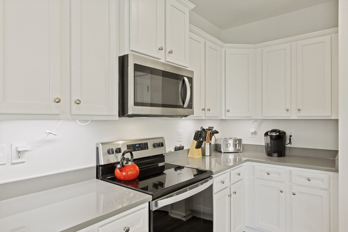 Photo 13 of Park Place Townes: Pet-Friendly Monthly Rental