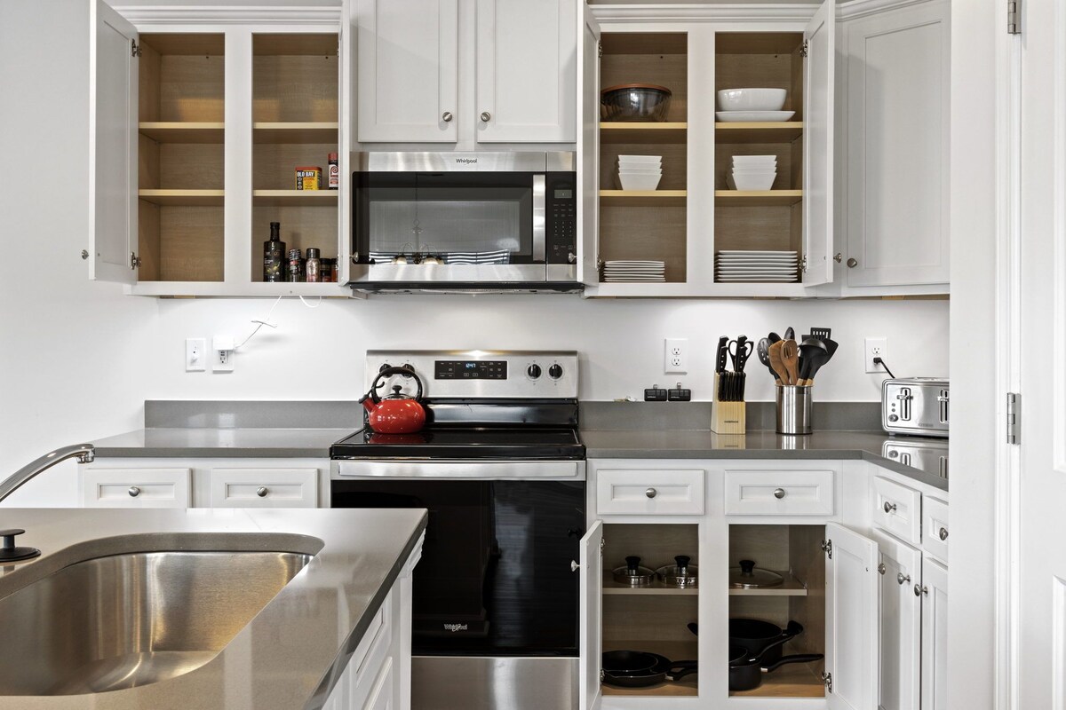 Photo 12 of Park Place Townes: Pet-Friendly Monthly Rental