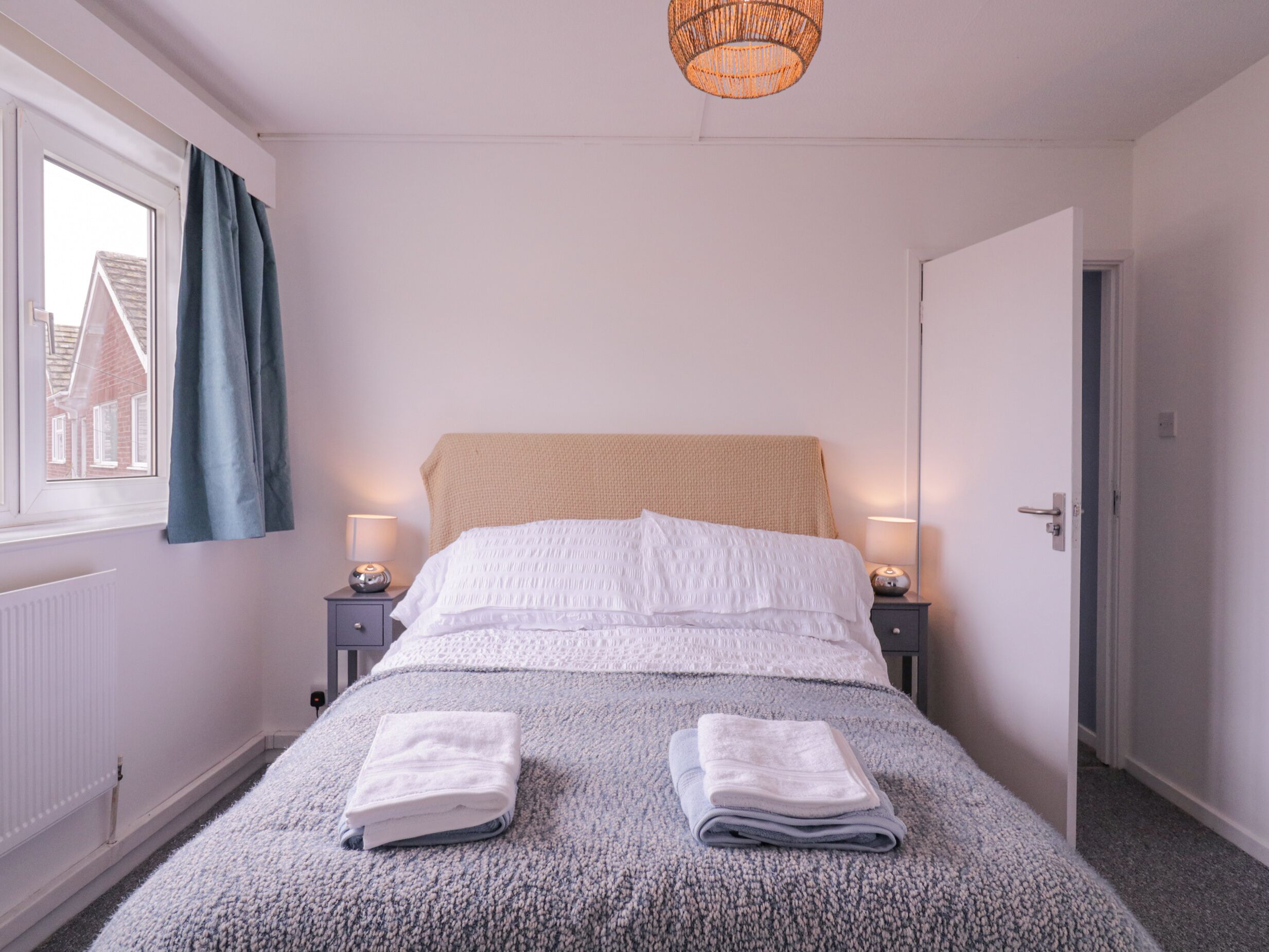 2 bedrooms, individually decorated, individually furnished, free WiFi