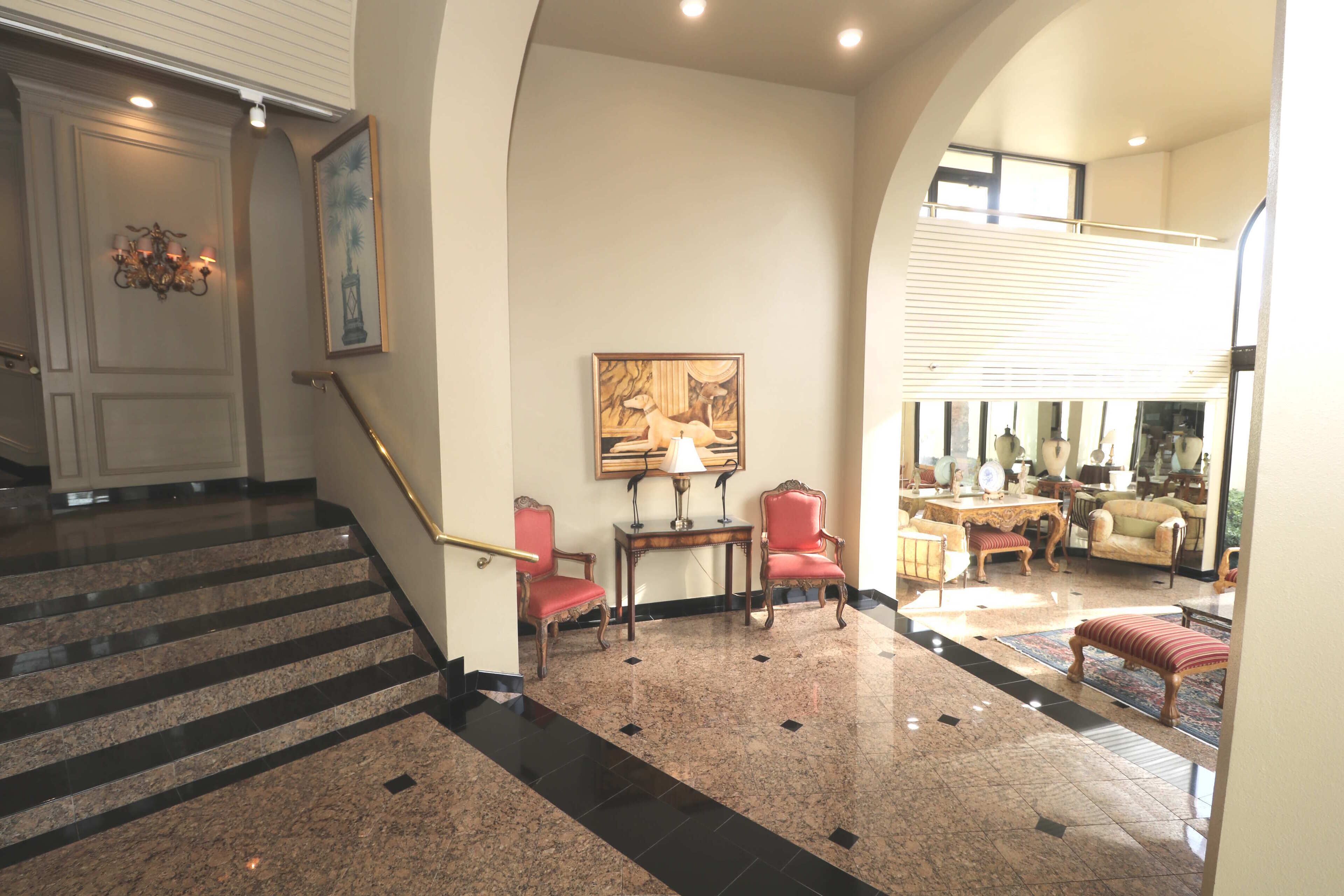 숙박 시설 입구