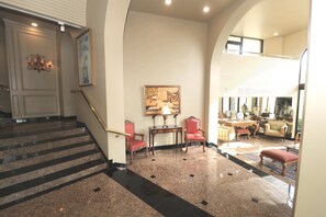 Property entrance - Bridgepoint Luxury Condominiums (South Padre Island)