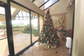 Interior entrance - Bridgepoint Luxury Condominiums (South Padre Island)