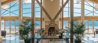 Copper Sky | 1 Bed with Hot Tub, Gym & Sauna