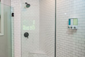 Hair dryer, towels, soap, shampoo - Serene 3BR Near Downtown, Fenced Yard, Pets OK (Greenville)