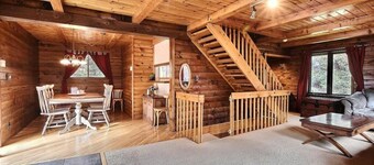 Cozy ski retreat surrounded by mountains. Family size house with all aminities.