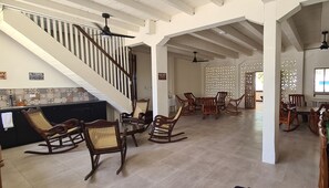 Dining - Fully Renovated Classic Beach Front Home (Poneloya)