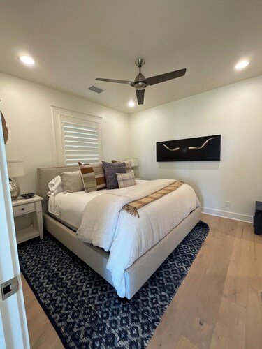 Ranch Retreat | Lodge + Casitas, Trails & View