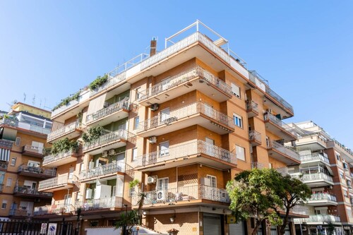 One Bedroom Apartment