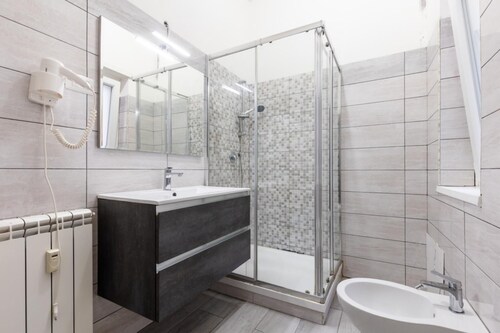 One Bedroom Apartment