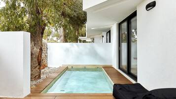Deluxe Bungalow, Private Pool, Courtyard View | Private pool