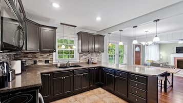 Fridge, microwave, dishwasher, toaster