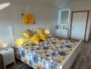 1 makuuhuone, silitysrauta/-lauta, Wi-Fi, vuodevaatteet