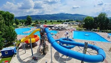Innenpool, Außenpool