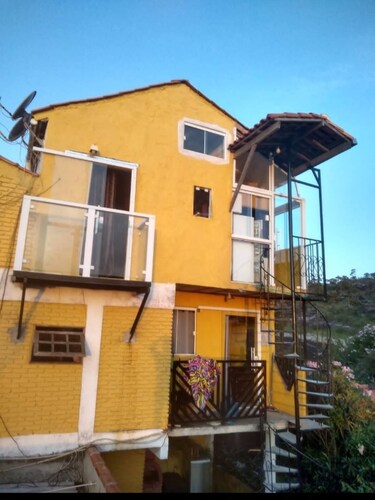 Pedra da Bruxa. Kit Aconchegante Para 3 Pessoas