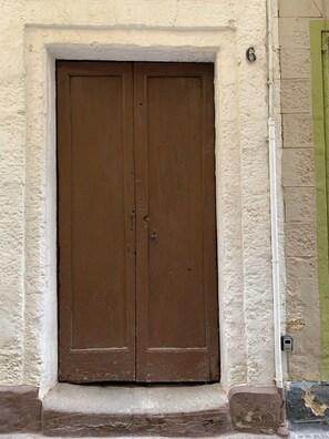 Exterior detail - Large Historical Home with A/C 4 Beds 2.5 Bath Old City Center Walk Everywhere (Cádiz)