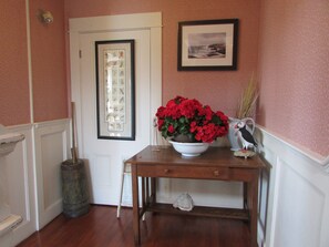 Reception - Marathon Inn (Grand Manan)